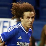 La aficin se decanta por David Luiz