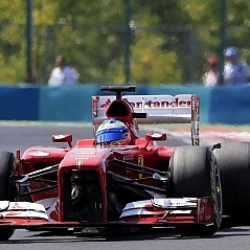 Alonso prueba el 'nuevo' Ferrari
