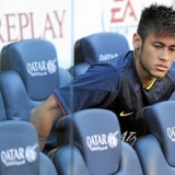Neymar, por tercera vez consecutiva,
de nuevo en el banquillo
