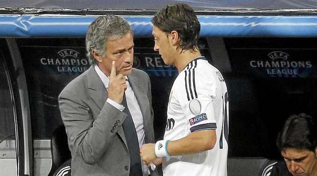 Mourinho: Özil is unique. He's the best no. 10 in the world
