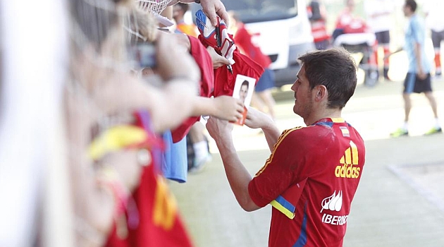 Casillas set for Champions League consolation prize