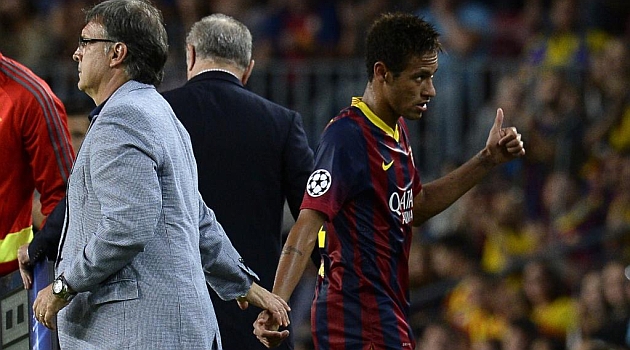 Neymar debuta con buena nota en Europa