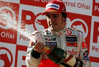 McLaren quiere volver a fichar a Alonso