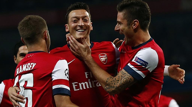 zil and Giroud give Arsenal an impressive win