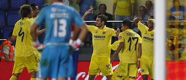 Los jugadores del Villarreal celebran un gol ante el Granada / Carme Ripolles (MARCA)