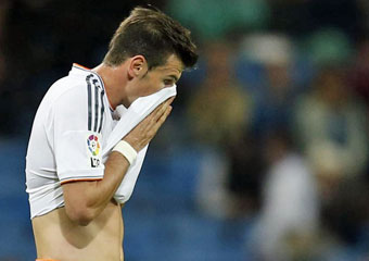 Bale tiene una hernia discal