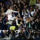 Bale, golazo en su estreno de titular en el Bernabu