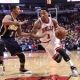D-Rose deja a la NBA sin invictos, mientras LeBron no tiene piedad de Jordan