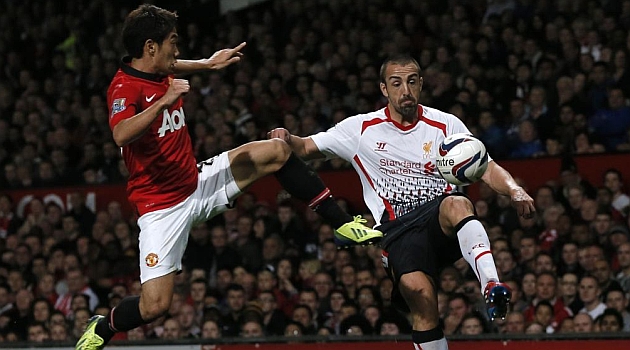 Jos Enrique, en un partido del Liverpool contra el Manchester United / REUTERS