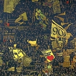 El Dortmund denuncia a un partido de ultraderecha por usar sus colores