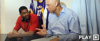 Kareem critica al repudiado Gigante de Cristal y Miami, Boston y Clippers preguntan por l