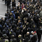 La Policía controla a los Ultras Sur
en la inauguración de la Grada Joven