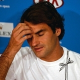 Federer se queja de los gritos de Nadal y del tiempo que se toma para sacar