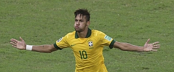 Neymar puede ser el 9 de Brasil