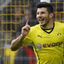 El increble debut de Jojic con el Dortmund