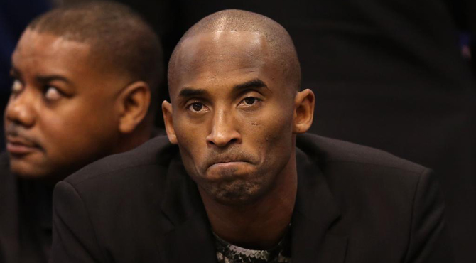 Otro varapalo para los Lakers; Kobe estar al menos tres semanas ms de baja