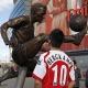 Bergkamp ya tiene su
estatua en el Emirates