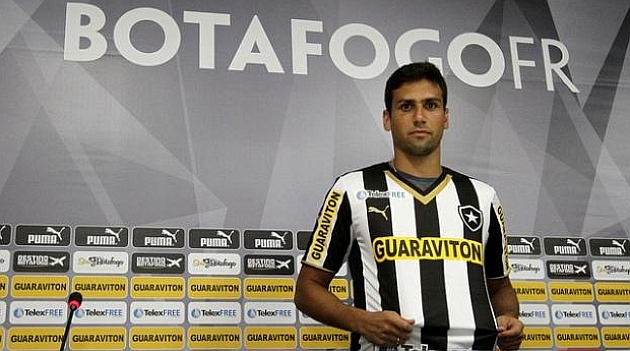 Mario Risso llega a Botafogo para ganar la Libertadores
