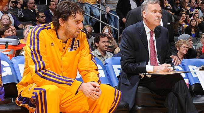 Los Lakers valoran despedir a D'Antoni: Los siete frentes abiertos a resolver