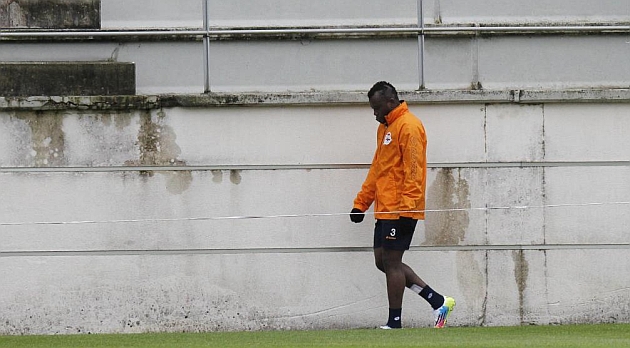 Sissoko abandon el entrenamiento del Deportivo este martes / Amador Lorenzo (Marca)