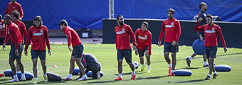 Koke, Mario Suárez, Raúl García, Costa y Villa apuntan al Chelsea