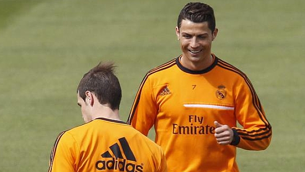 [Image: 1398079470_extras_noticia_foton_7_3.jpg]