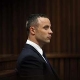 Acusan a Pistorius de intimidar a una amiga de su difunta novia