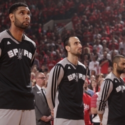 El homenaje ms emotivo a los eternos Spurs y su tributo al basket coral