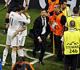 Nacho fue detenido por emular a Xabi Alonso en el gol de Bale