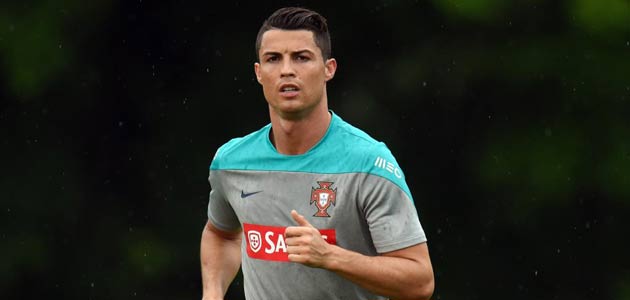 Portugal admit Ronaldo has tendonitis problem