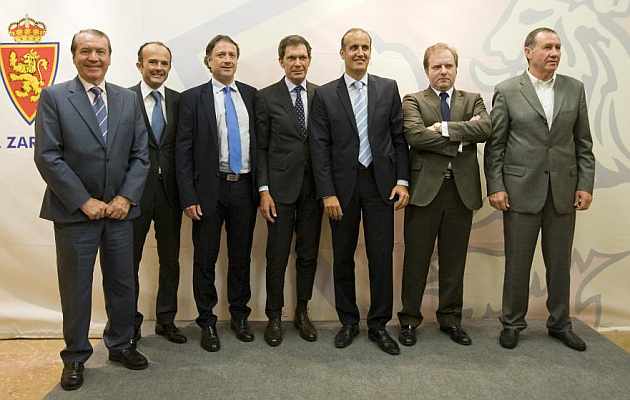 Los nuevos accionistas del Real Zaragoza en su presentacin. / Toni Galn