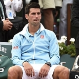 Djokovic dice que ya no siente dolor en la mueca de cara a Wimbledon