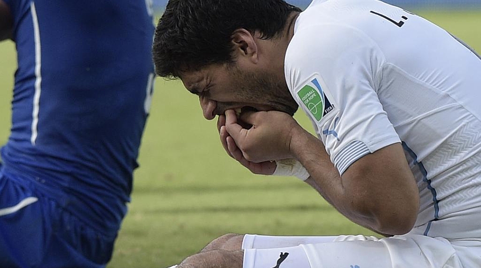 La FIFA aplaza el fallo sobre Luis Surez