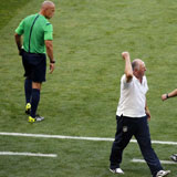 Scolari: Los árbitros están un poco reticentes con Brasil