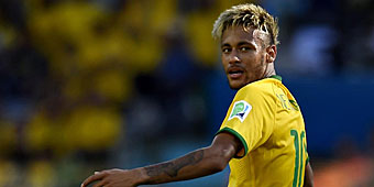Brasil defiende a Neymar
