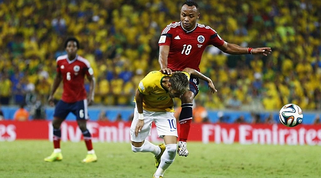 La FIFA estudia el rodillazo de Ziga a Neymar