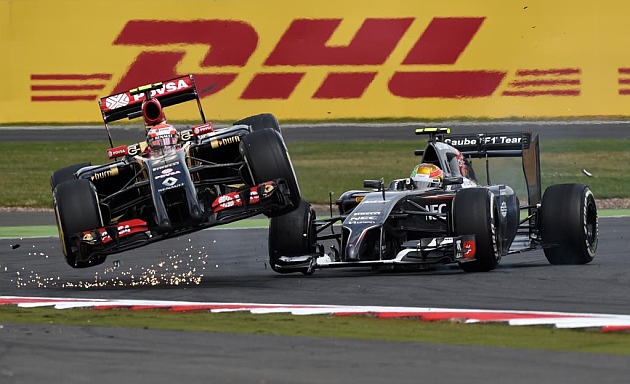 Toque entre Gutirrez y Maldonado en Silverstone / RV. RACINGPRESS
