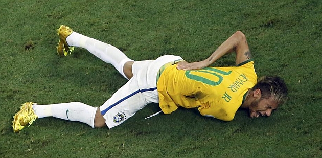 Neymar lesionado con Brasil