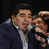 Maradona se mofa de Brasil: Decime qu se 'siete'