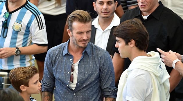 Beckhams gave Messi backing at Maracan
