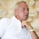 Cruyff cree que el Bara renuncia a su estilo fichando a Luis Surez