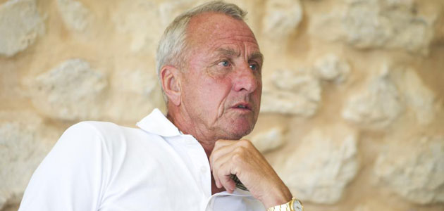 Cruyff cree que el Bara renuncia a su estilo fichando a Luis Surez