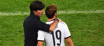 ​Löw: Le dije a Götze, sal y demuestra que eres mejor que Messi