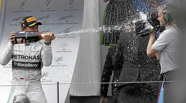 Nico Rosberg, celebrando su victoria en el pasado Gran Premio de Austria disputado el 22 de junio en el circuito Red Bull Ring / RV RACING PRESS