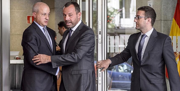 Rosell plays dumb in court