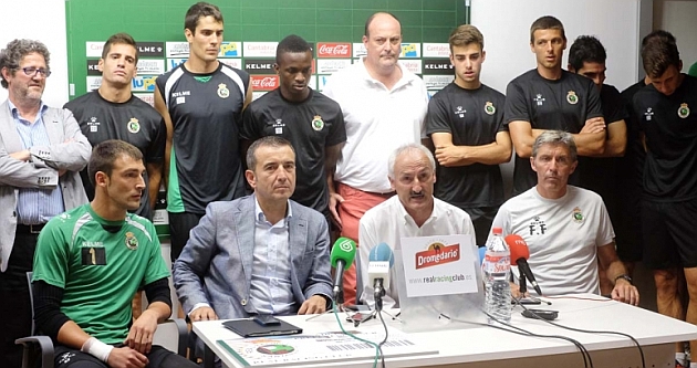 Mario, David Gonzlez, Saudo y Paco Fernndez, en la rueda de prensa / Web del Racing