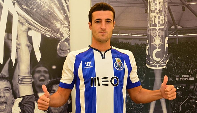 Ivn Marcano vistiendo su nueva camiseta. Foto: Porto FC