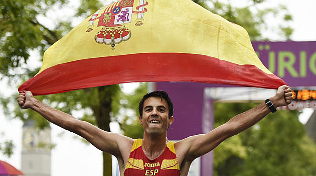 Miguel Angel López, oro en 20 km marcha