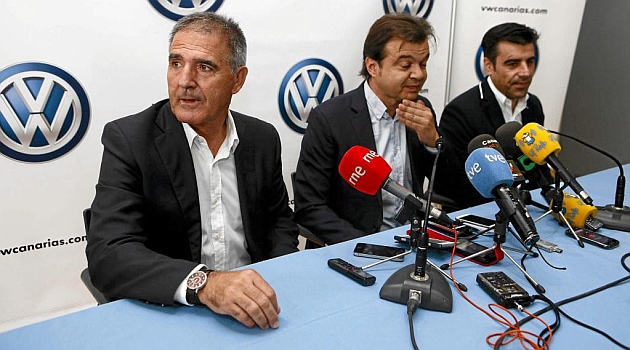 Herrera, Cruz y Domnguez, los responsables deportivos de la UD / Gerardo Ojeda (Marca)