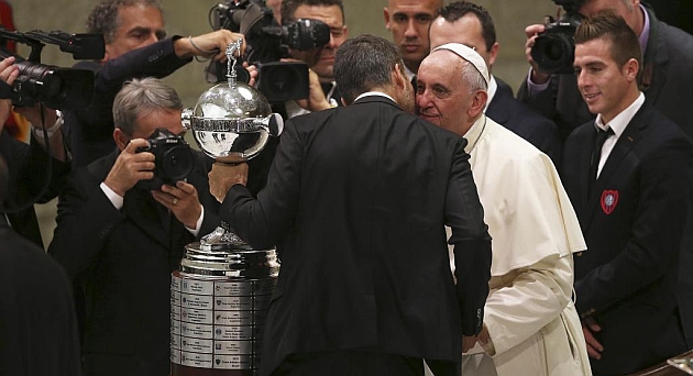 El papa salud al San Lorenzo: 'Son parte de su identidad cultural'
